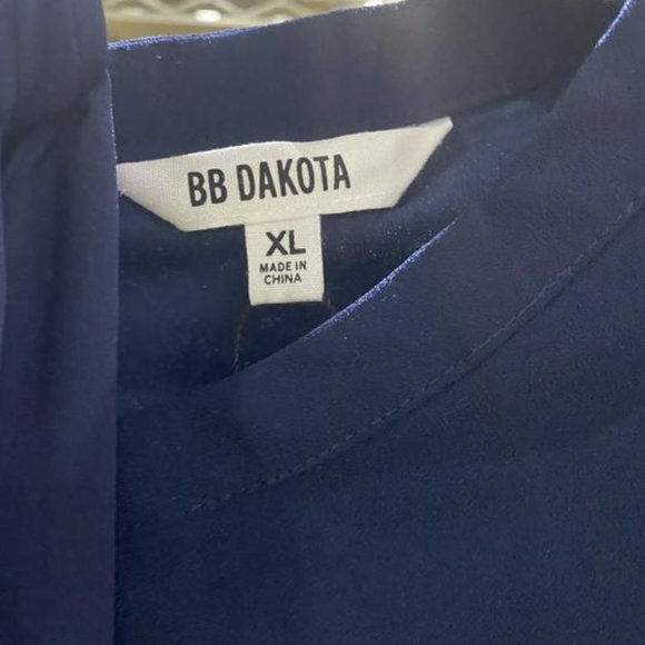 Mystery Box Women's Clothing - Picture 8 of 11